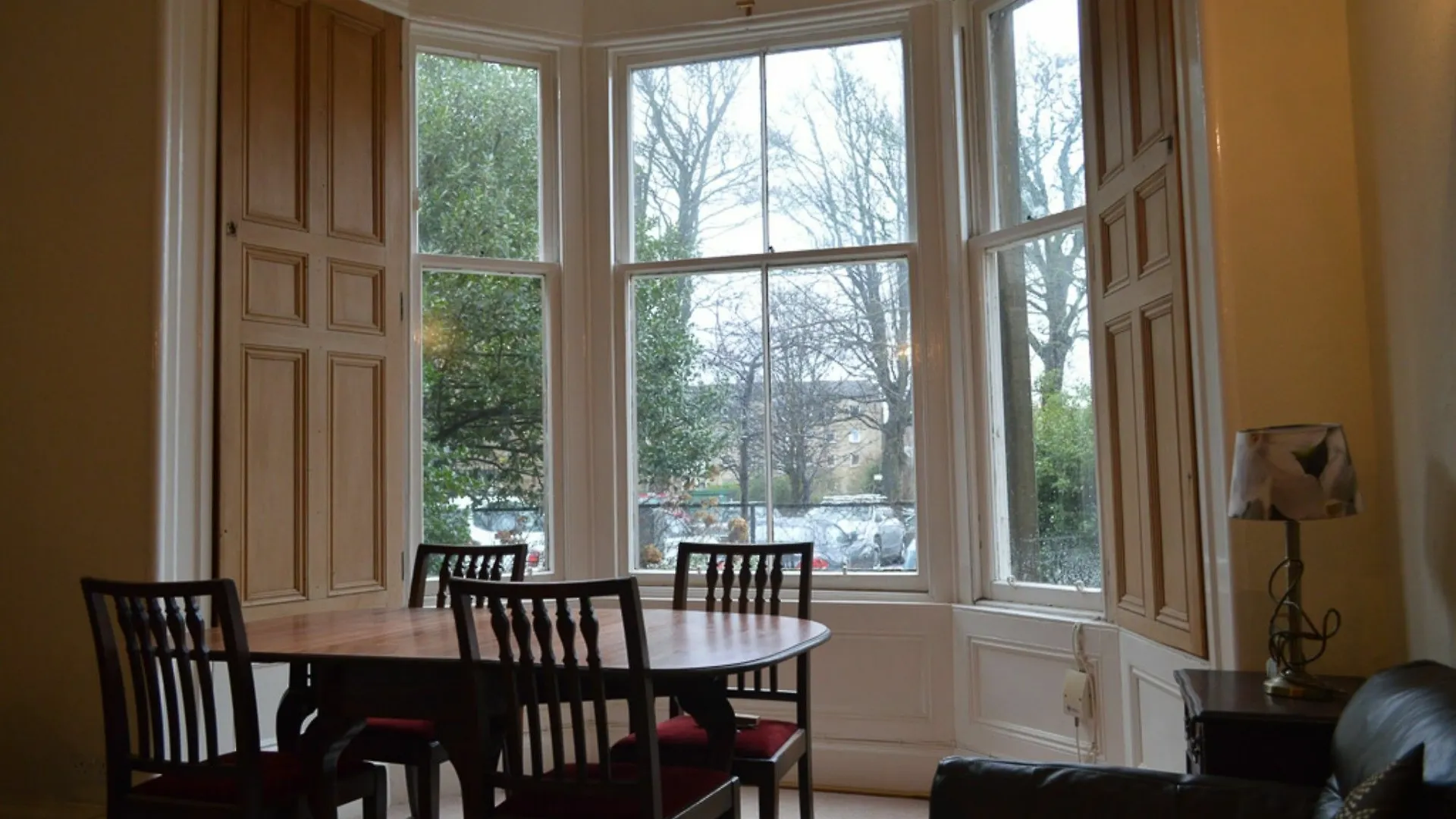 3 Bedroom Flat In Morningside Edinburgh Apartment